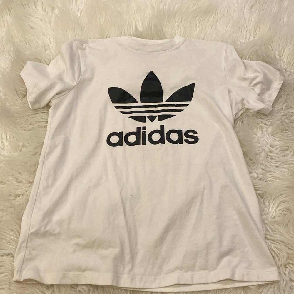 Adidas t-shirt